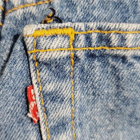 Vintage 80s Levi's Hi-Rise Medium Wash Cotton Jeans 544 16565-1206 25x30 - Picture 9 of 10